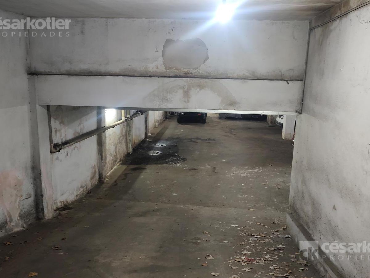 Foto de 6 cocheras en Block o Deposito a metros de Plaza Bynon, imagen 2
