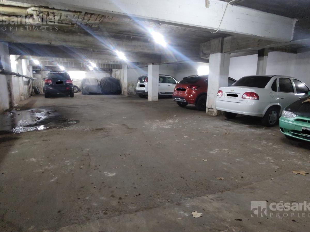 Foto de 6 cocheras en Block o Deposito a metros de Plaza Bynon, imagen 3