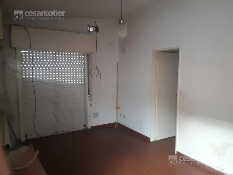 Foto de VENTA OPORTUNIDAD - COMPRA EN BLOCK O SEPARADO - Temperley, imagen 4