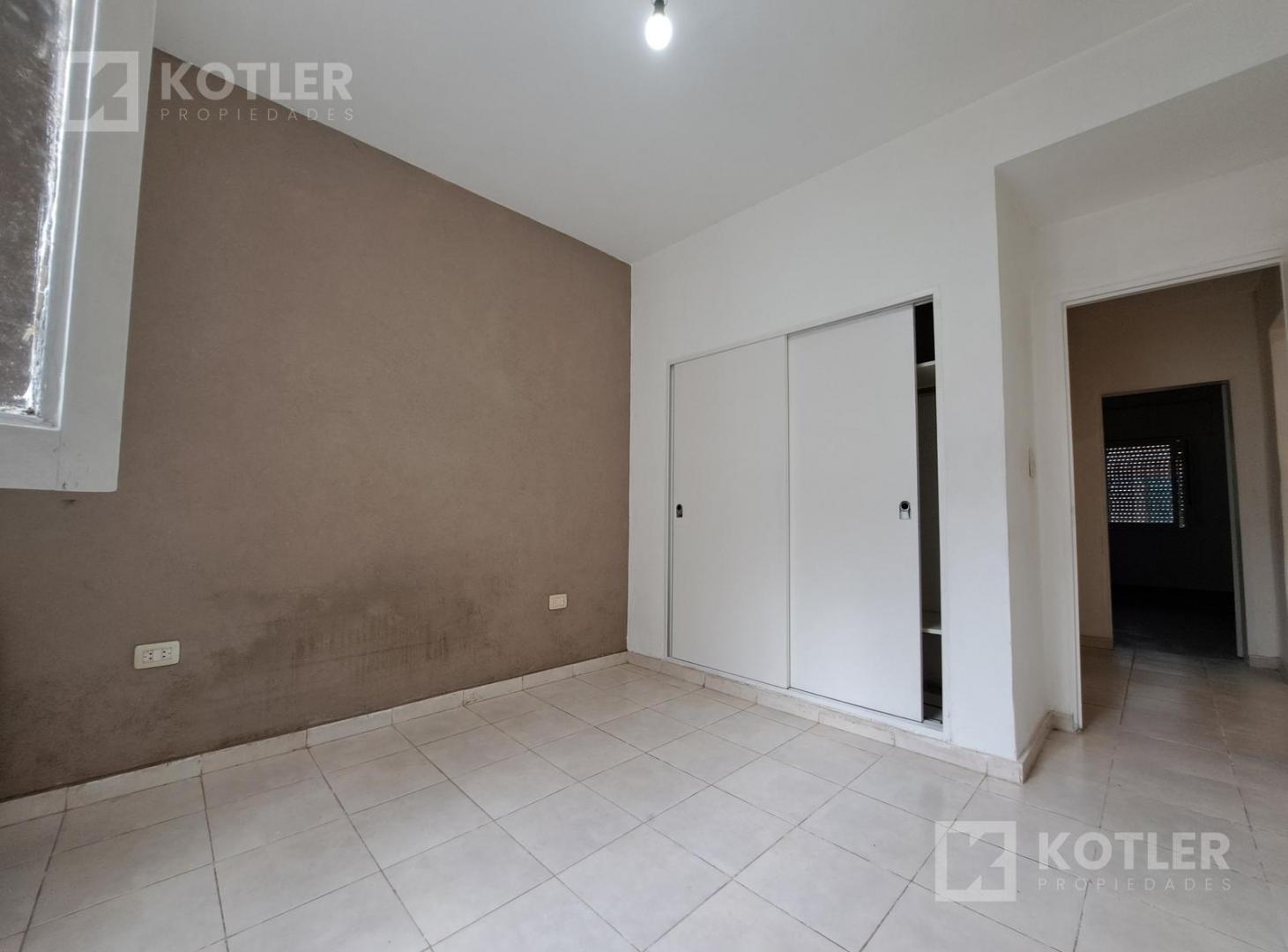 Foto de Casa de 3 amb. c/patio en Temperley Este, imagen 4