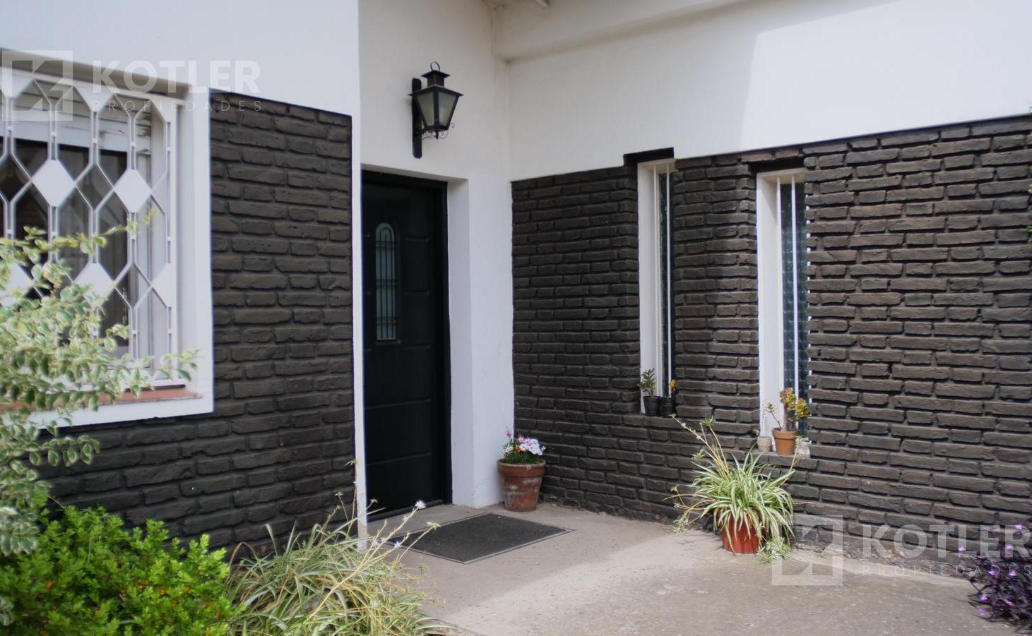 Foto de Hermosa casa con 3 dormitorios, amplia cocina y cochera cubierta, imagen 4