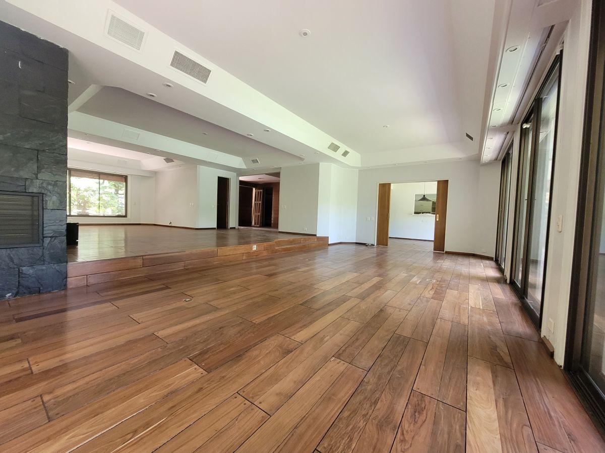Casa de Categoría Acassuso 4 dormitorios, playroom Alquiler