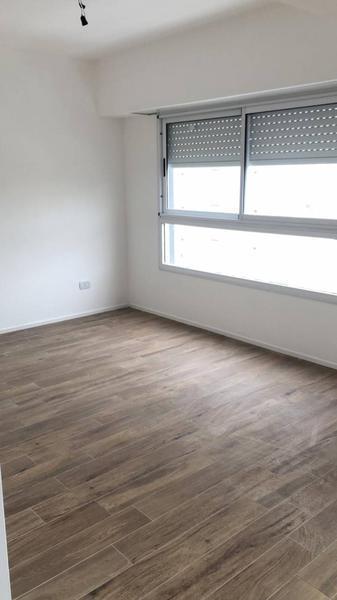 Foto de VENTA 1 AMB. DIVISIBLE EN FLORES, imagen 4