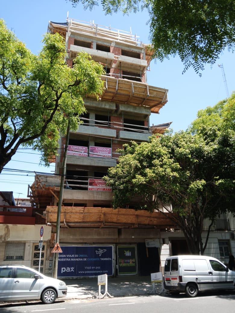 Venta Departamento 3 Amb con Patio - Villa Ortuzar 3