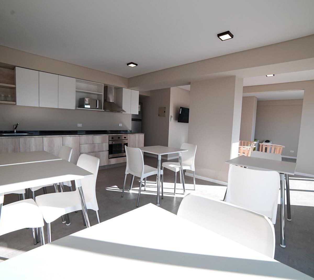 Venta Departamento 3 Ambientes en Villa del Parque 4