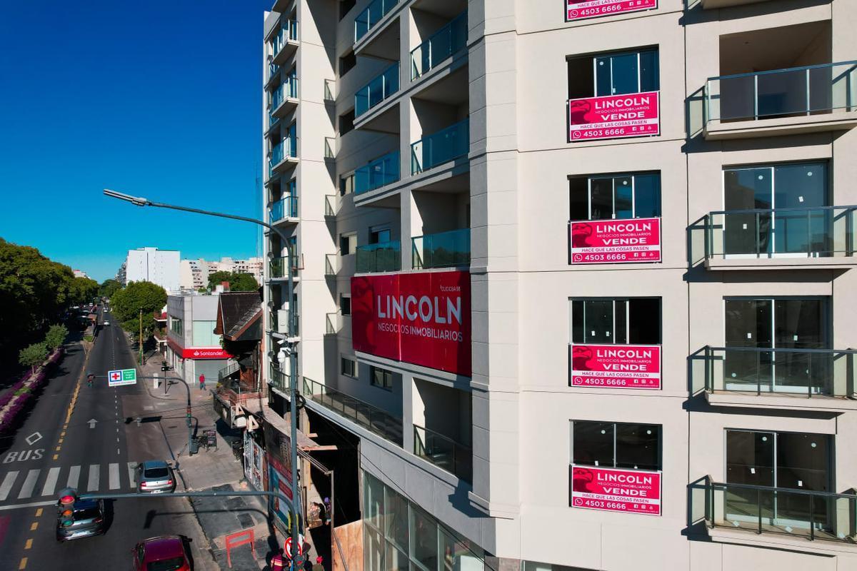 Venta Departamento de 3 Ambientes en Villa del Parque 3