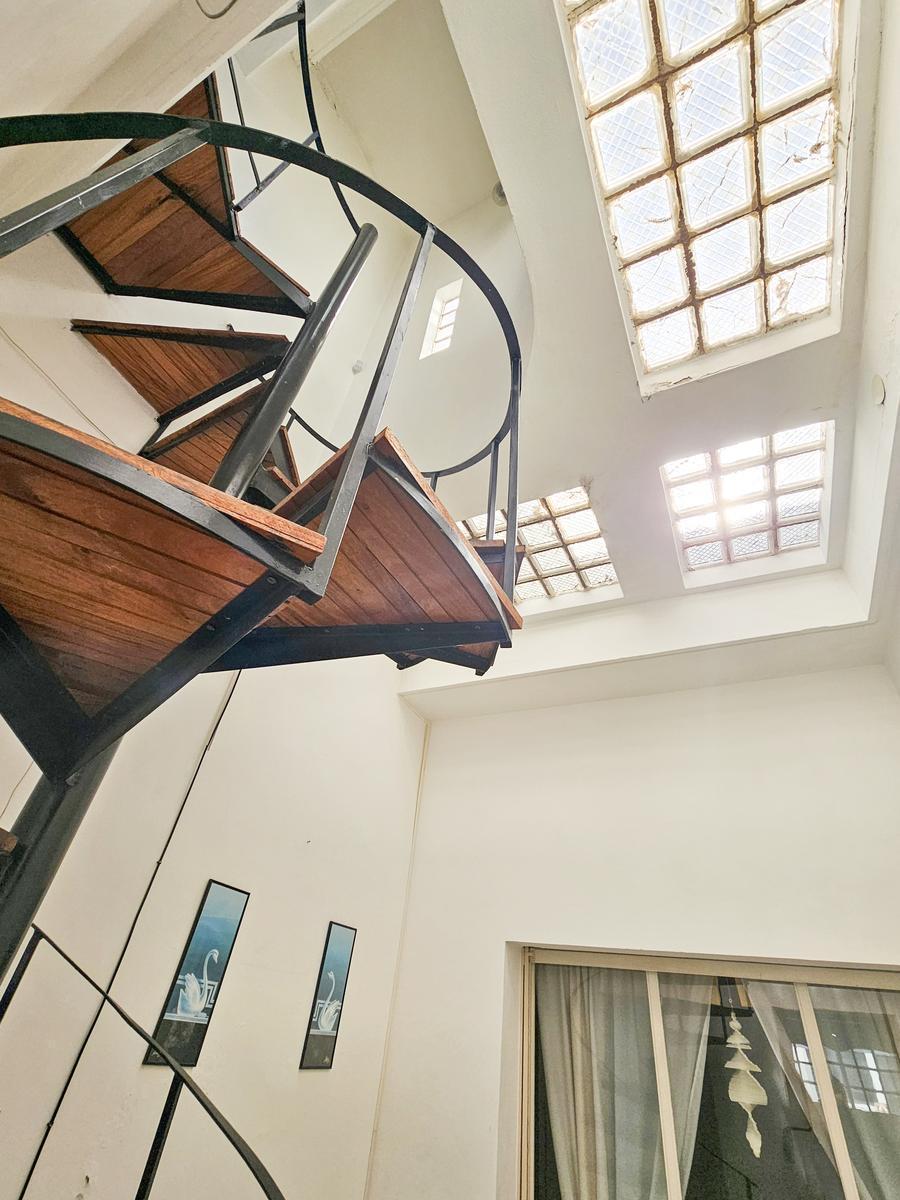 Casa 5 Ambientes con Dependencia en Villa Devoto 2