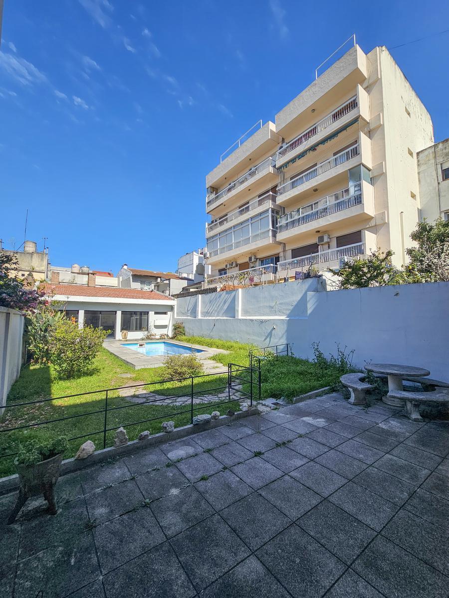Casa 5 Ambientes con Dependencia en Villa Devoto 1