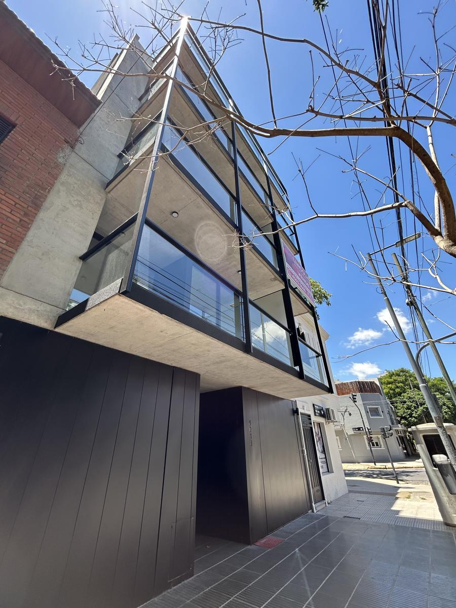 Venta Departamento de 3 Ambientes con Cochera en Villa Devoto 5