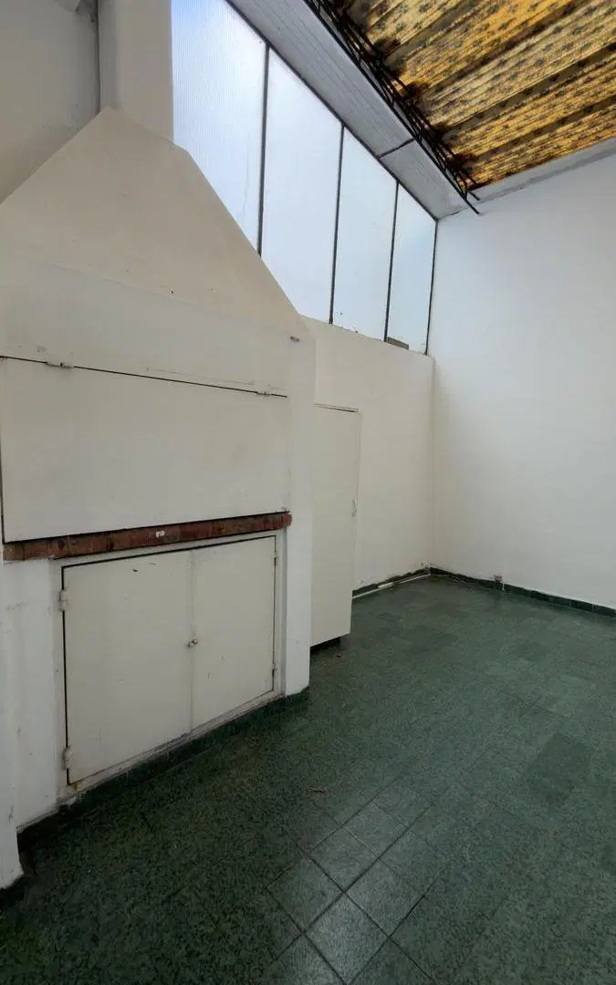 Casa en alquiler en Villa Devoto 5