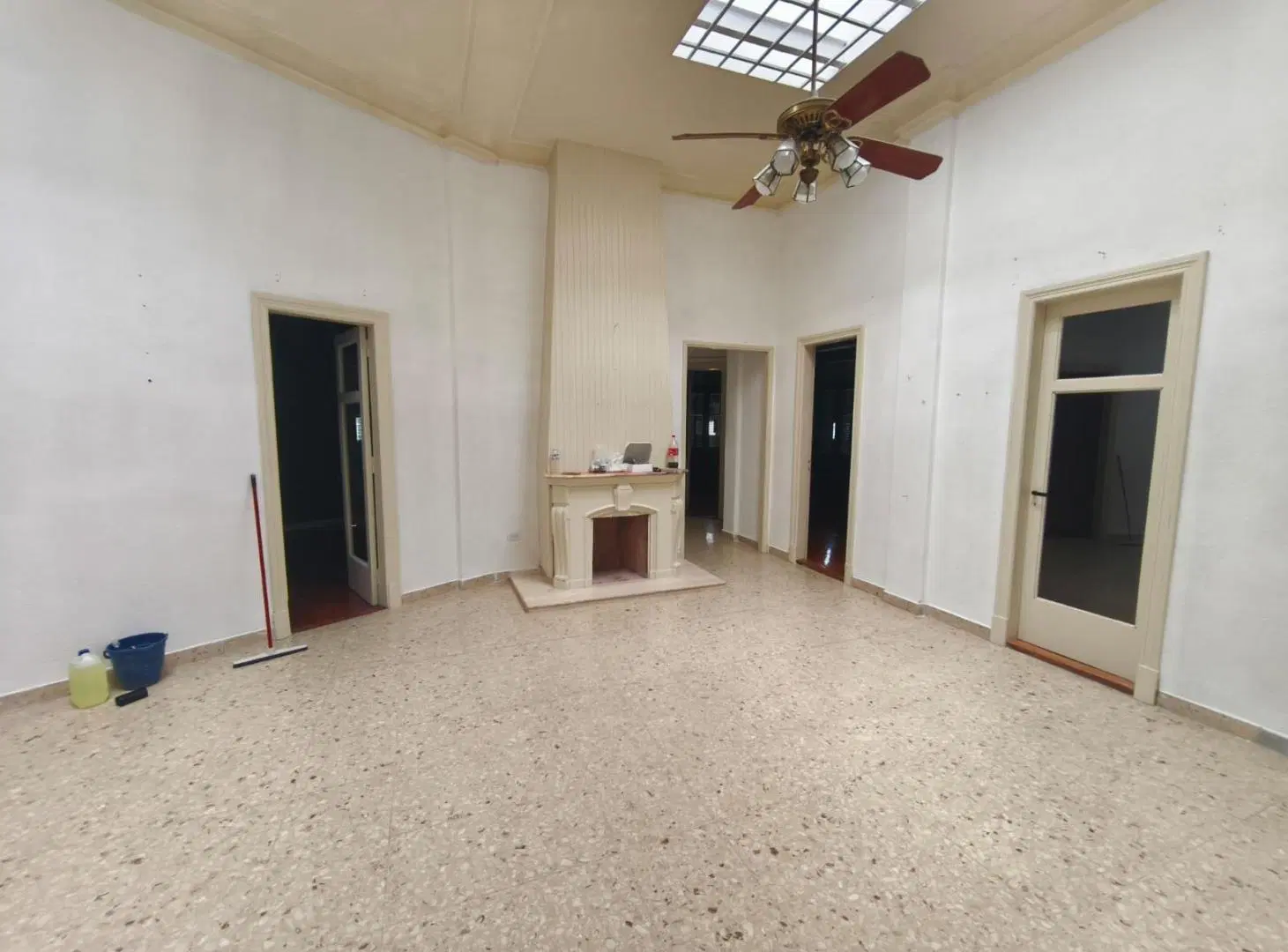 ALQUILER LOCAL COMERCIAL EN VILLA DEVOTO. 1