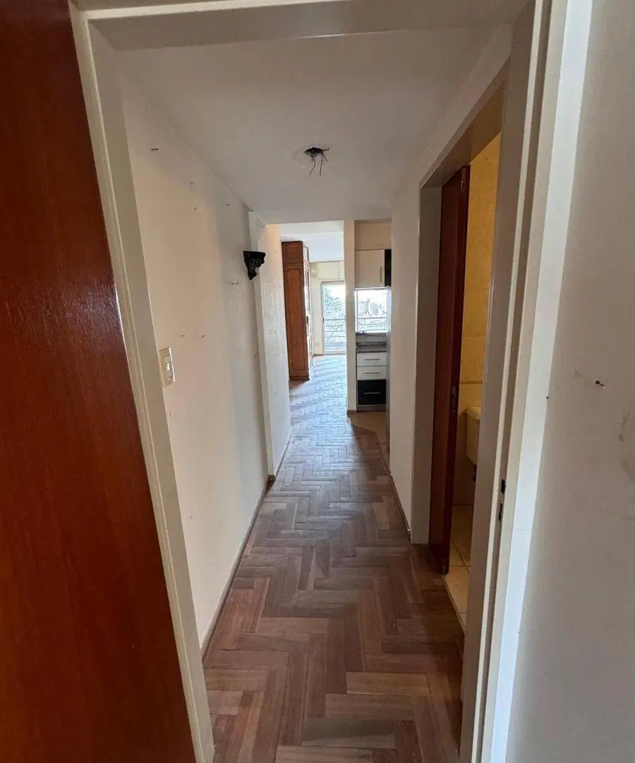 VENTA DEPARTAMENTO 2 AMBIENTES C/COCHERA en Villa del Parque 1