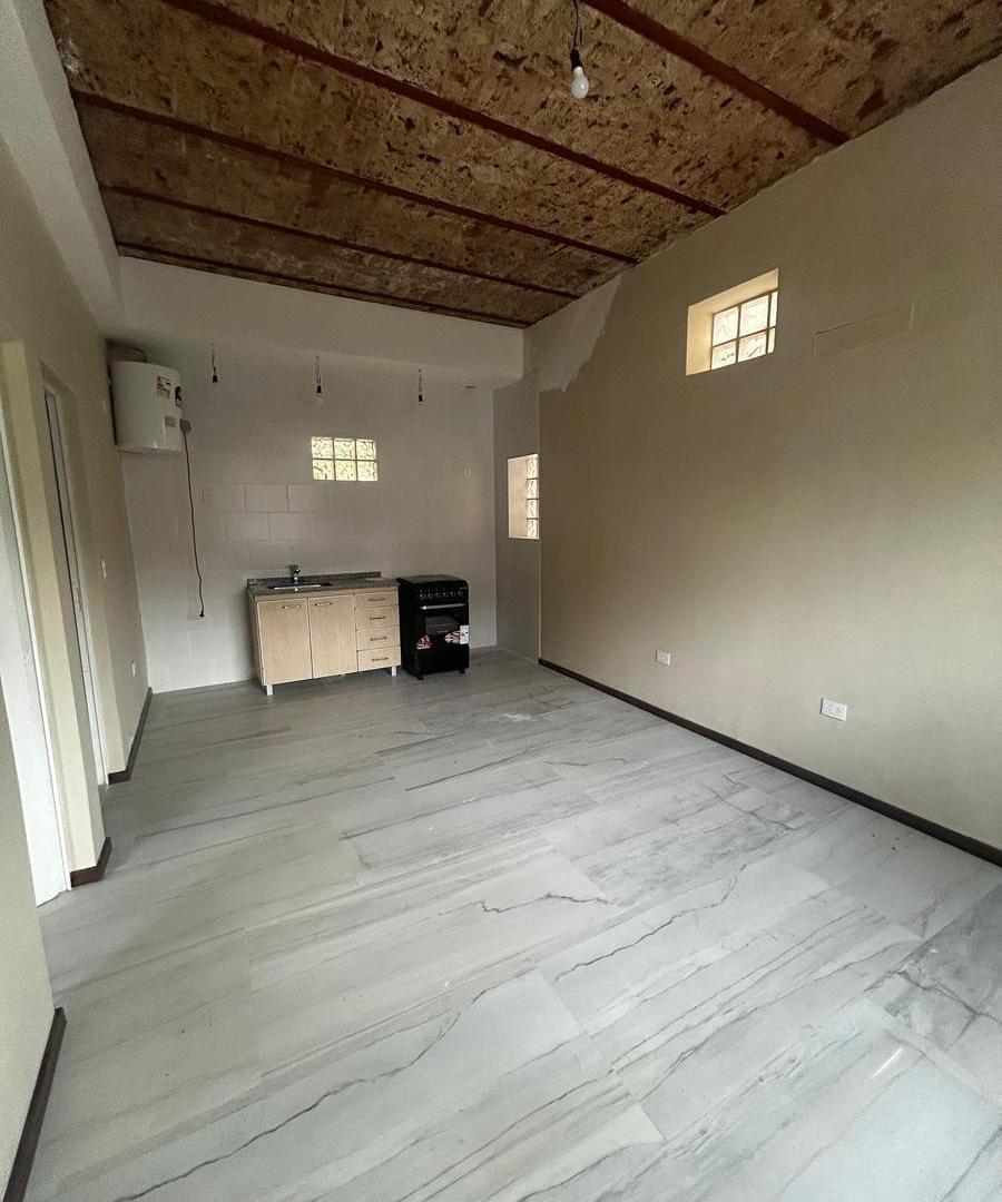 Foto de ALQUILER PH 2 AMB EN VILLA DEVOTO, imagen 1