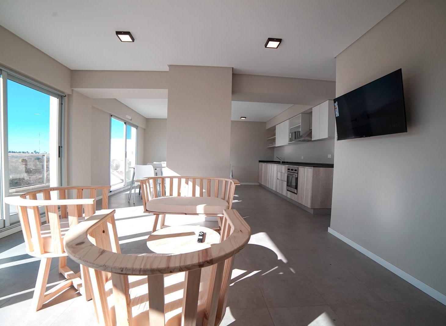 Foto de VENTA DEPARTAMENTO 4 AMBIENTES EN VILLA DEL PARQUE, imagen 5