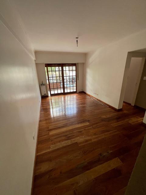 Foto de VENTA 3 AMBIENTES con cochera y patio en V. DEVOTO, imagen 1