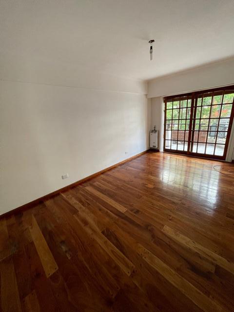 Foto de VENTA 3 AMBIENTES con cochera y patio en V. DEVOTO, imagen 3