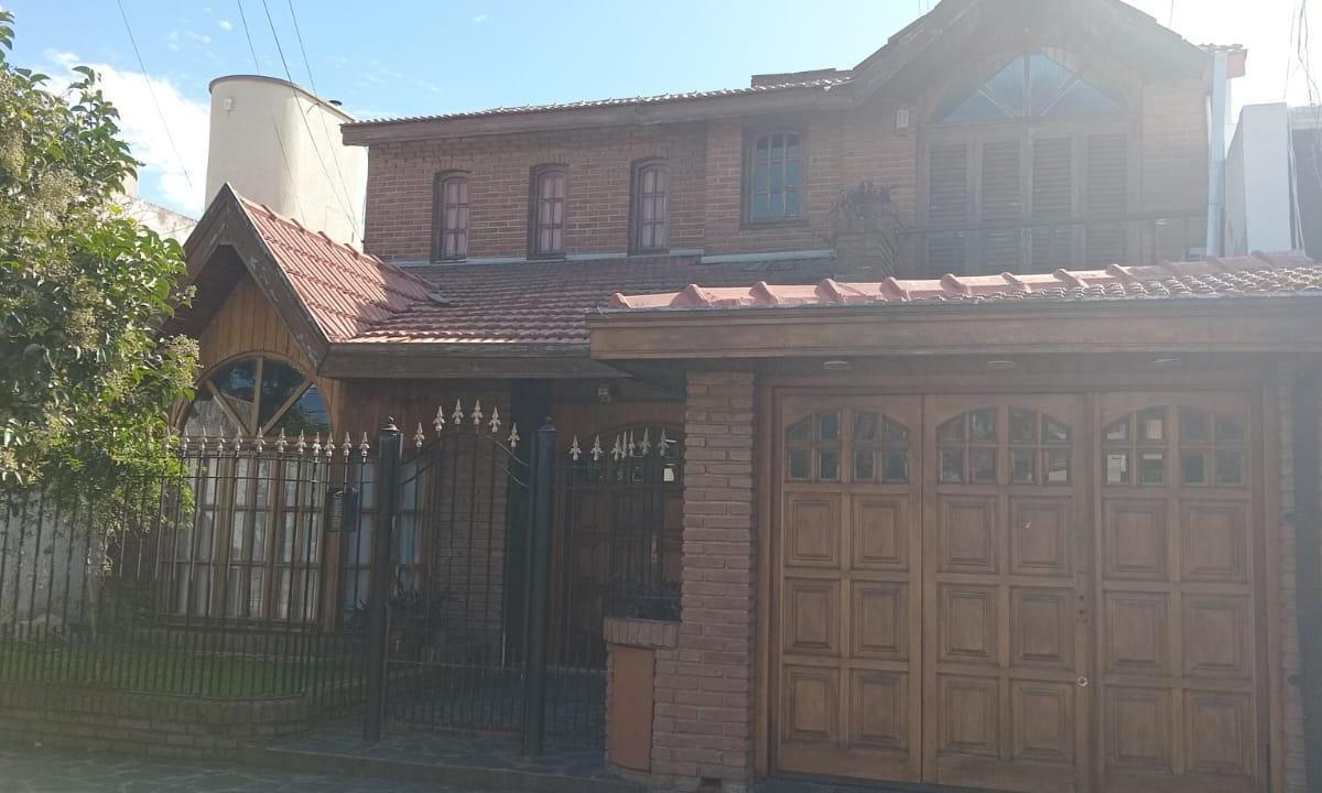 Casa - Banfield Oeste