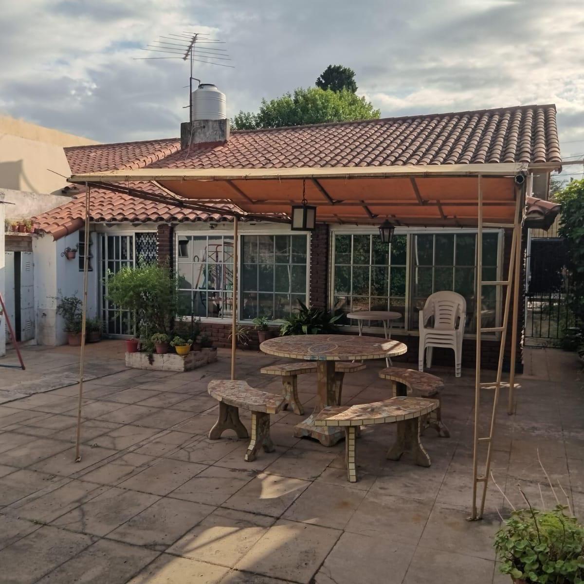 Casa en Temperley Este