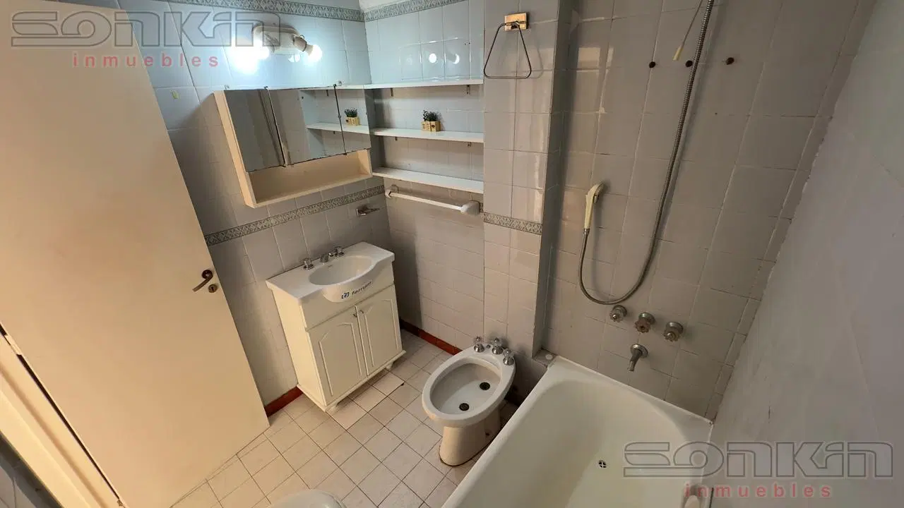 Departamento en Florida Mitre/Este 4