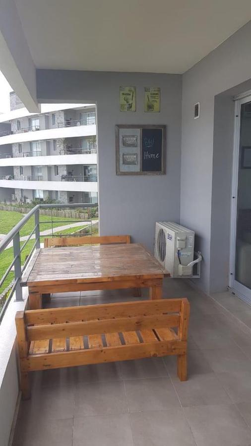 Departamento en Pilar Lagoon con Cochera 2