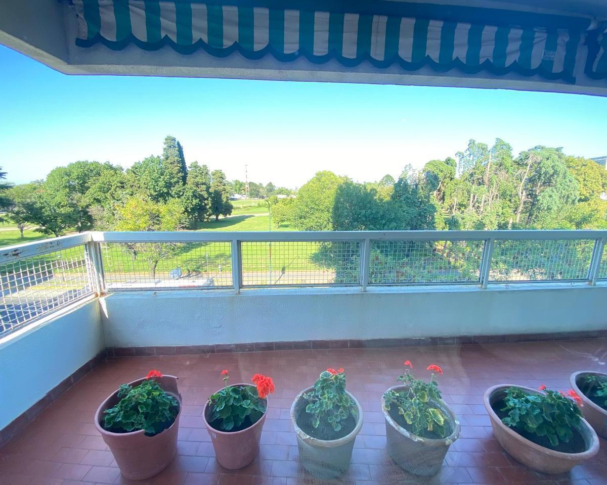 Departamento en Acassuso 3 Dorm y Dependencia, Vista Hipodromo 5