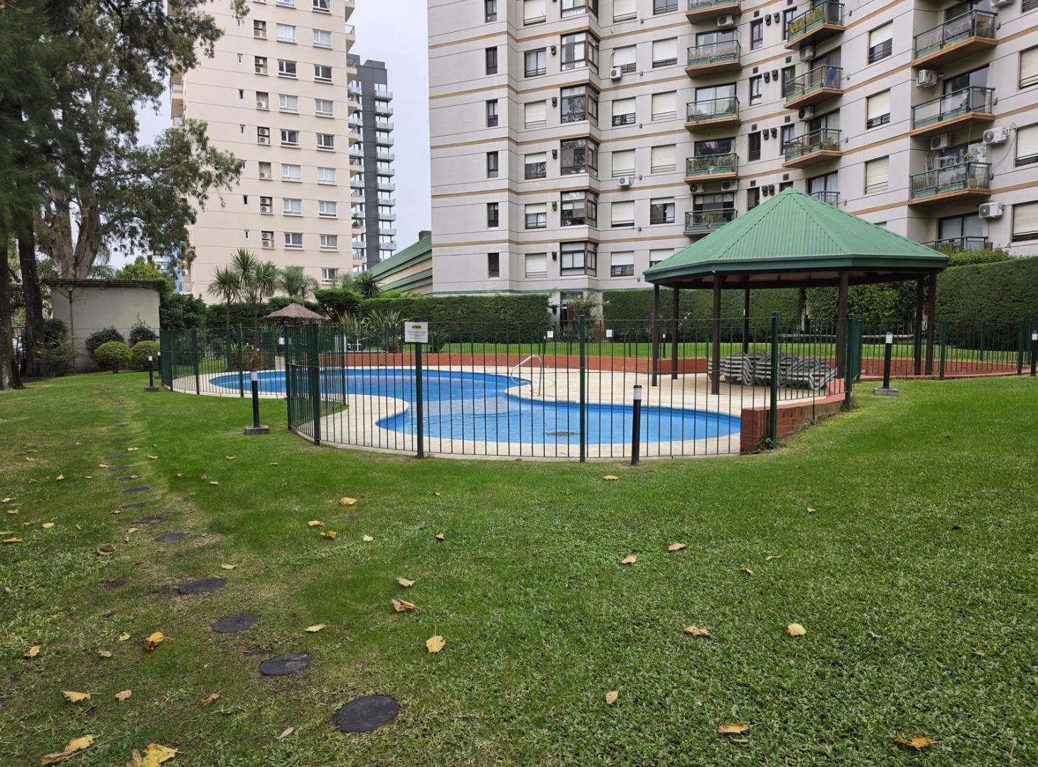 Riverside Tigre 3 Amb con cochera cubierta en PB