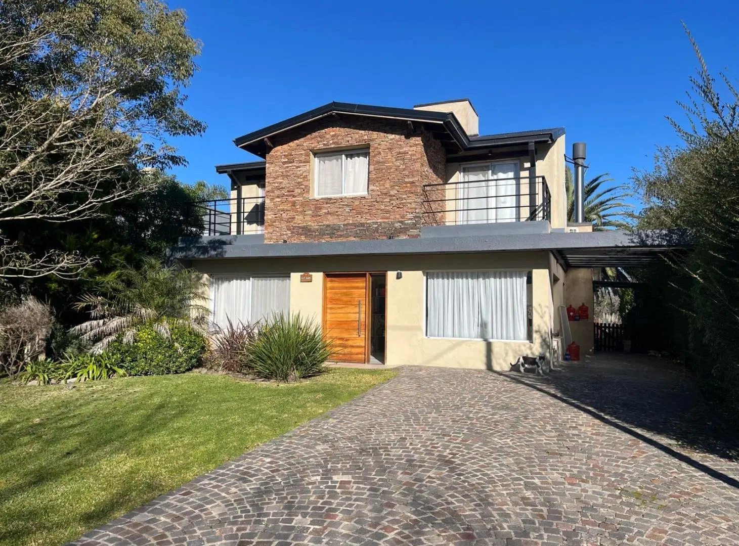 Casa en Nautico Escobar 3