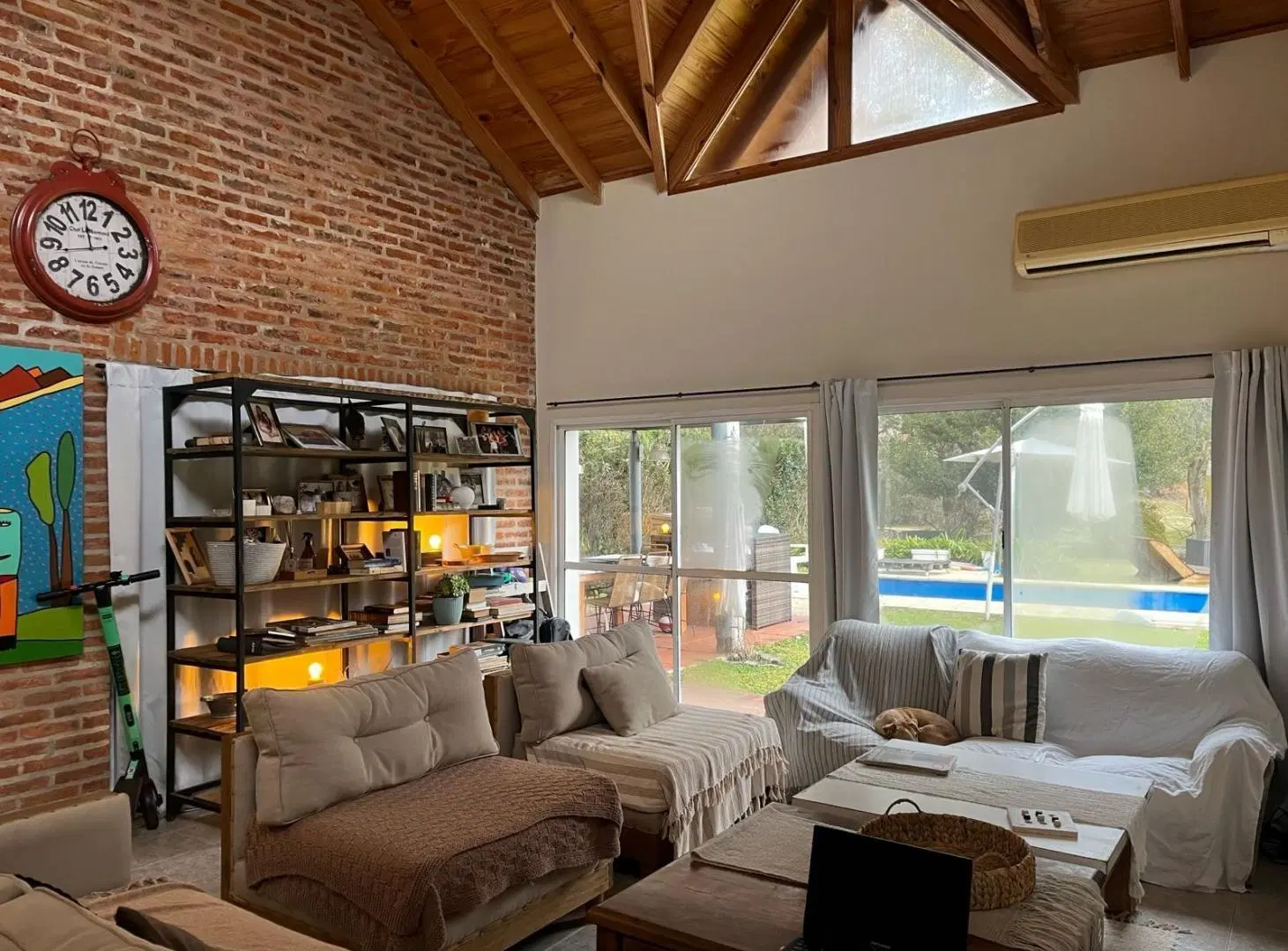 Lindísima Casa en Nautico Escobar 190m2 cub sobre 525m2 lote con pileta 8