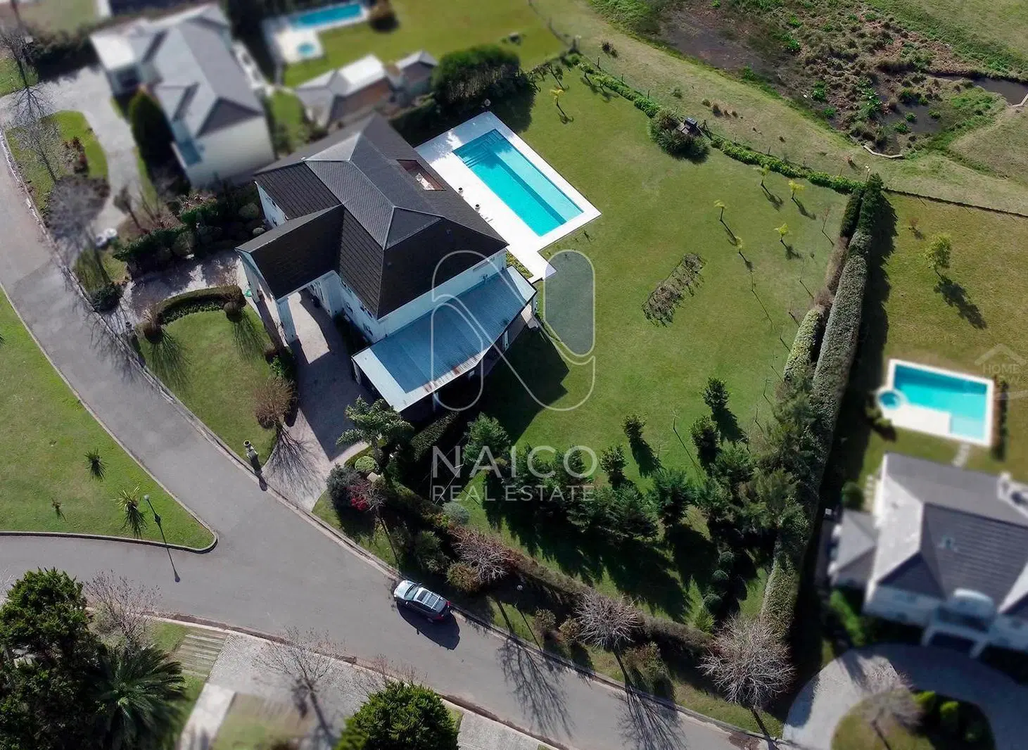 Espectacular casa al golf en ubicación privilegiada 2