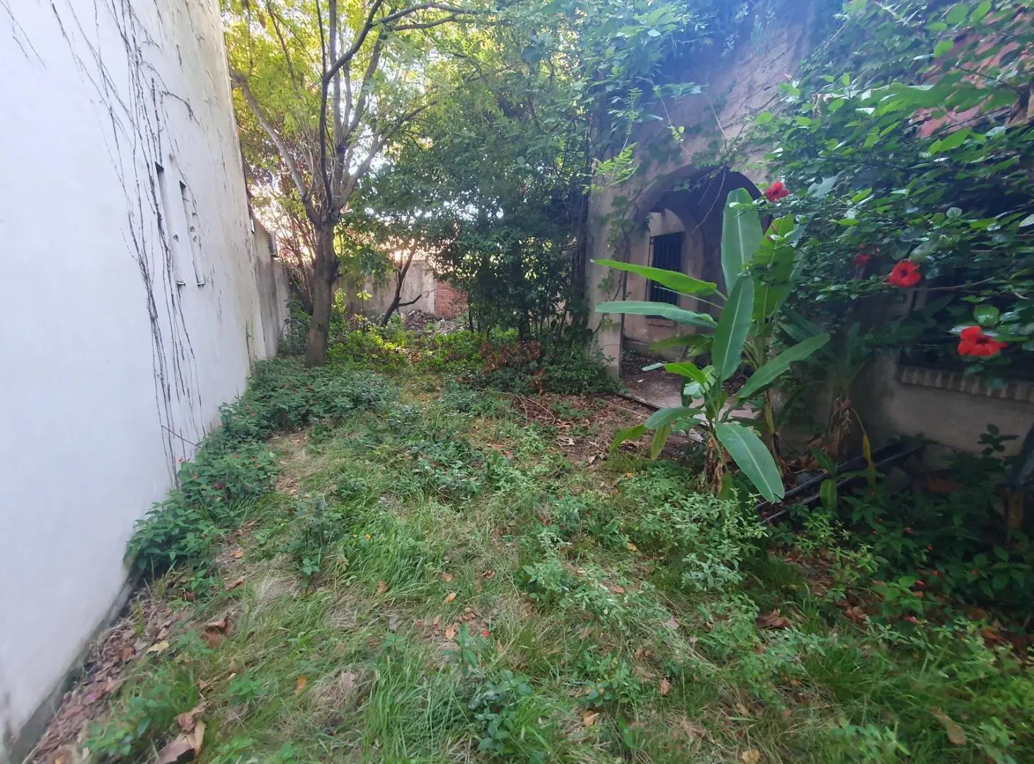 Casa en centro de Martinez, en el centro comercial a 1 cuadra de la Estacion de Tren Martinez 5