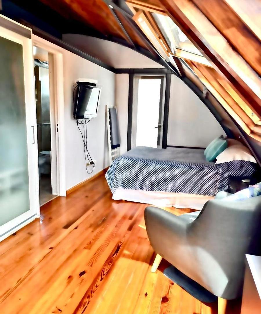 Foto de Departamento triplex con 2 cocheras centro de san isidro, imagen 4