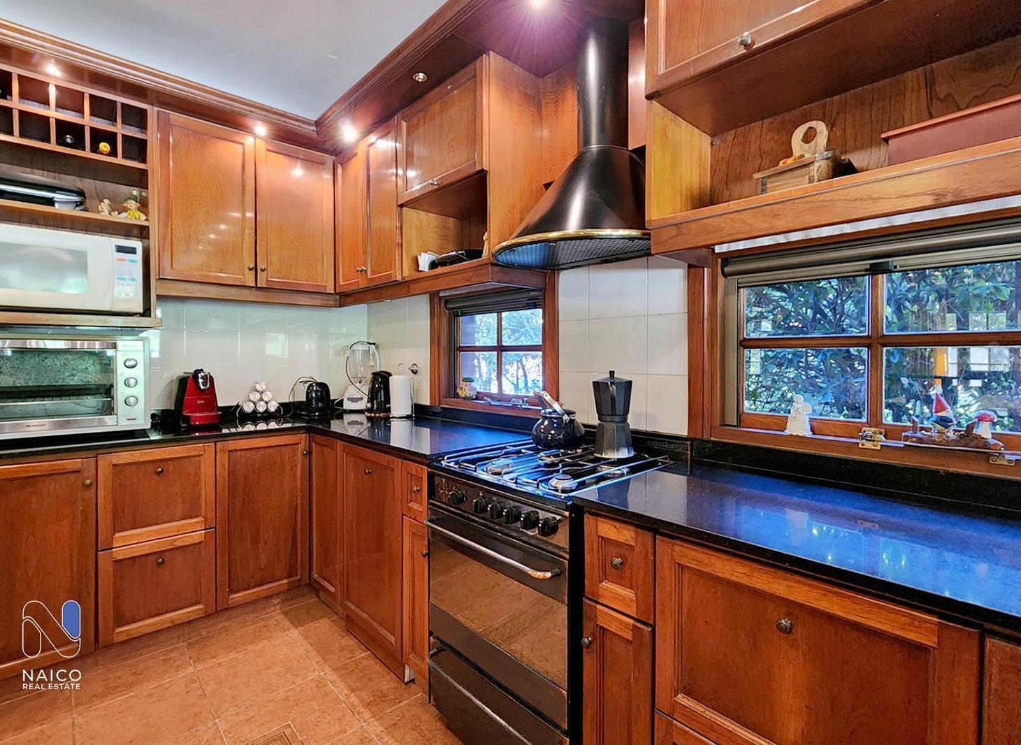 Foto de Casa en venta 6 ambientes Oportunidad Apto Credito. Digna de visitar!!!, imagen 5