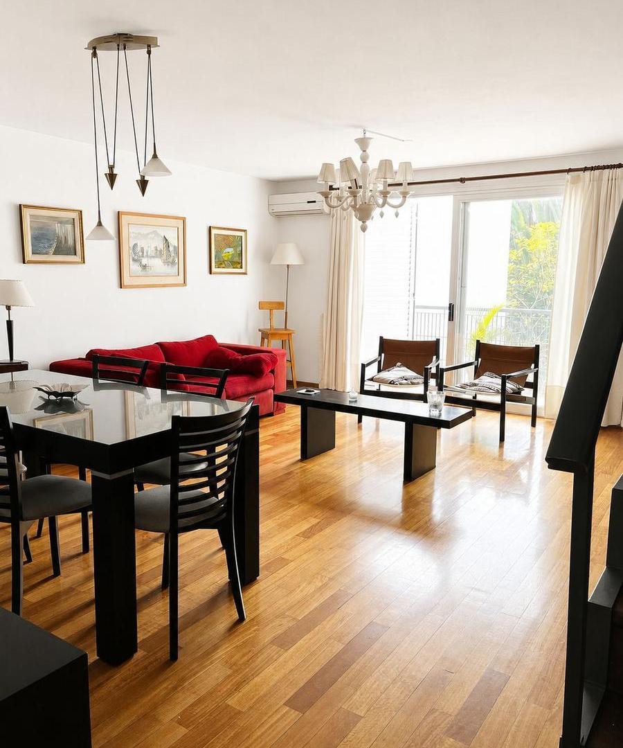 Foto de Departamento triplex con 2 cocheras centro de san isidro, imagen 2