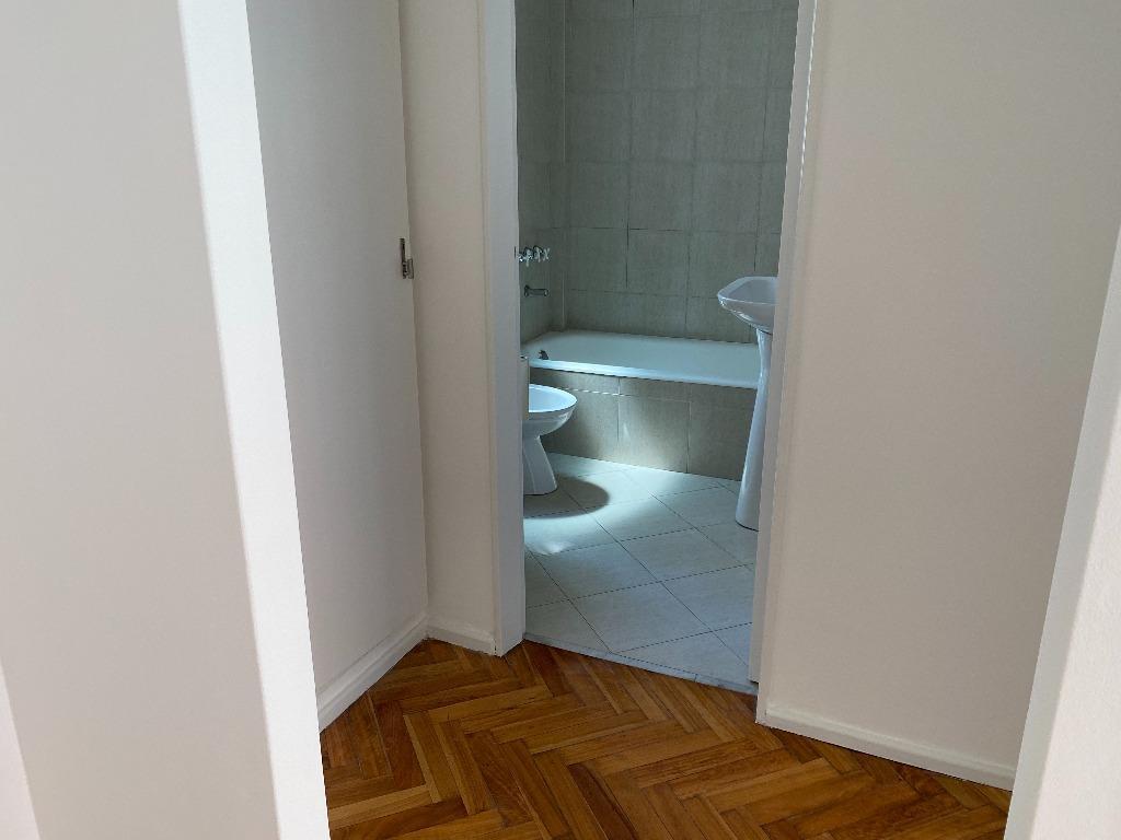 Foto de DEPARTAMENTO 2 AMBIENTES - PALERMO CHICO, CAPITAL FEDERAL, imagen 4