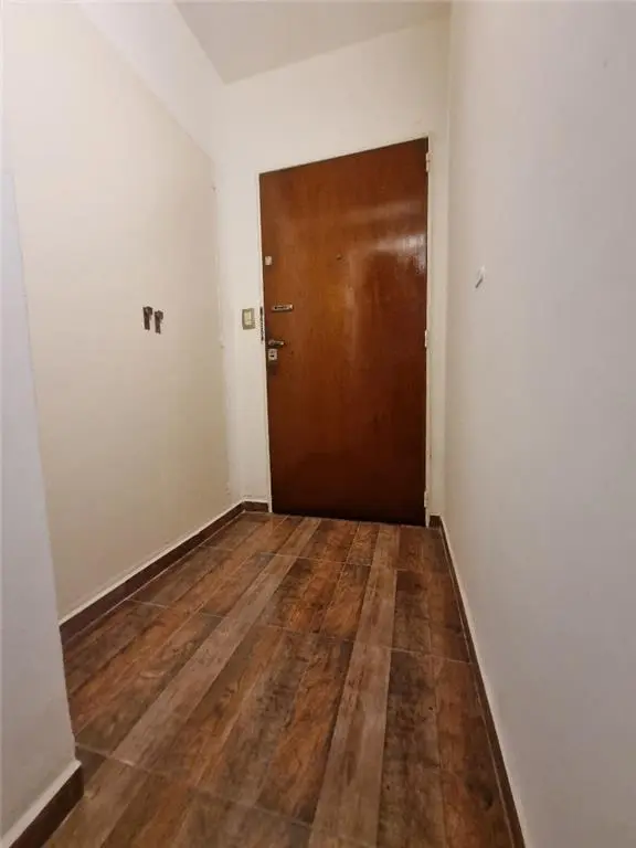 DEPARTAMENTO 1 AMBIENTE - FLORES, CAPITAL FEDERAL 5