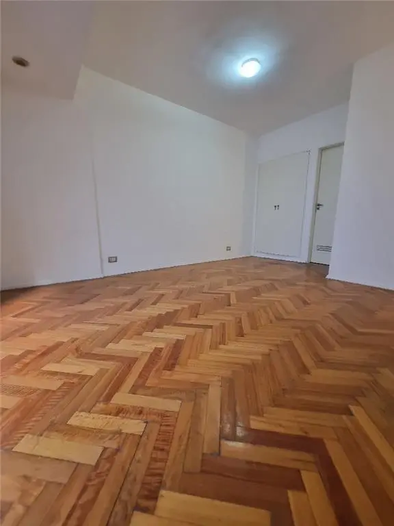 DEPARTAMENTO 1 AMBIENTE - FLORES, CAPITAL FEDERAL 3