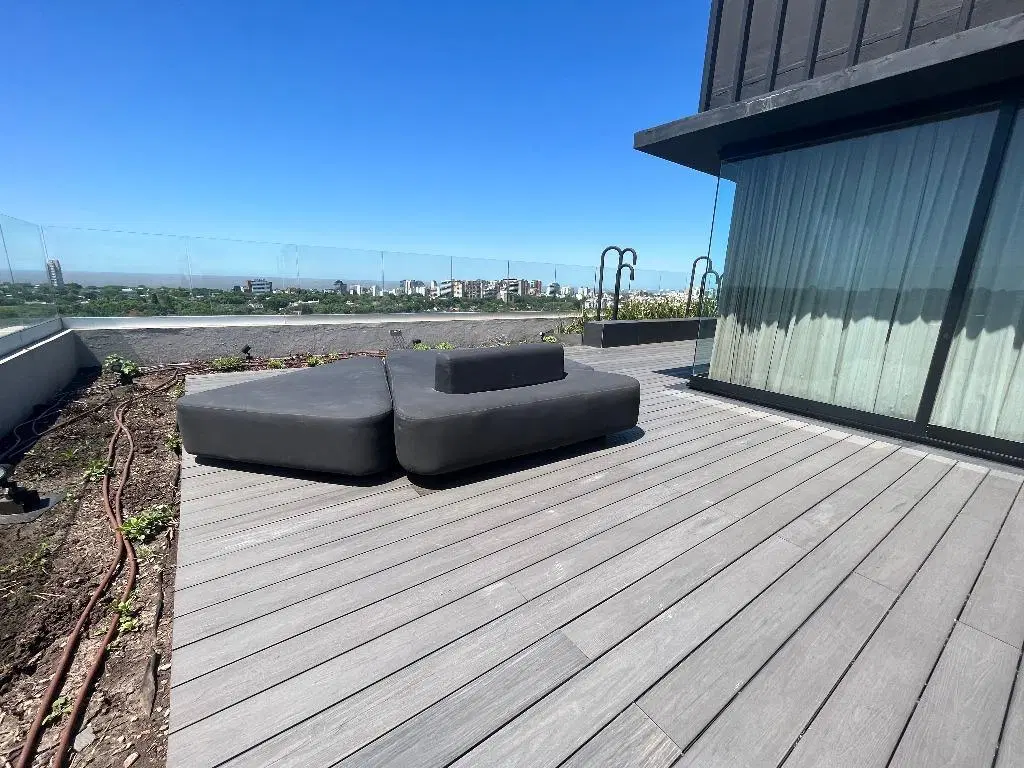 Excelente monoambiente piso alto con vista abierta. Full Amenities. 5