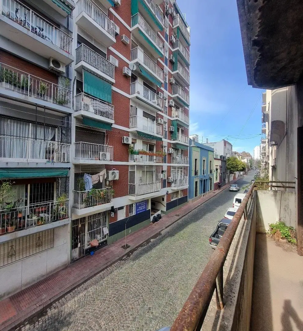 CASA SOBRE LOTE PROPIO IDEAL PARA FLIPPING. 8