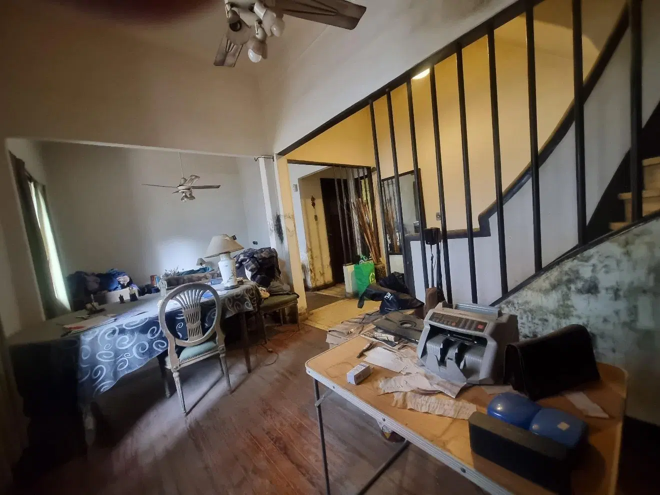 CASA SOBRE LOTE PROPIO IDEAL PARA FLIPPING. 1