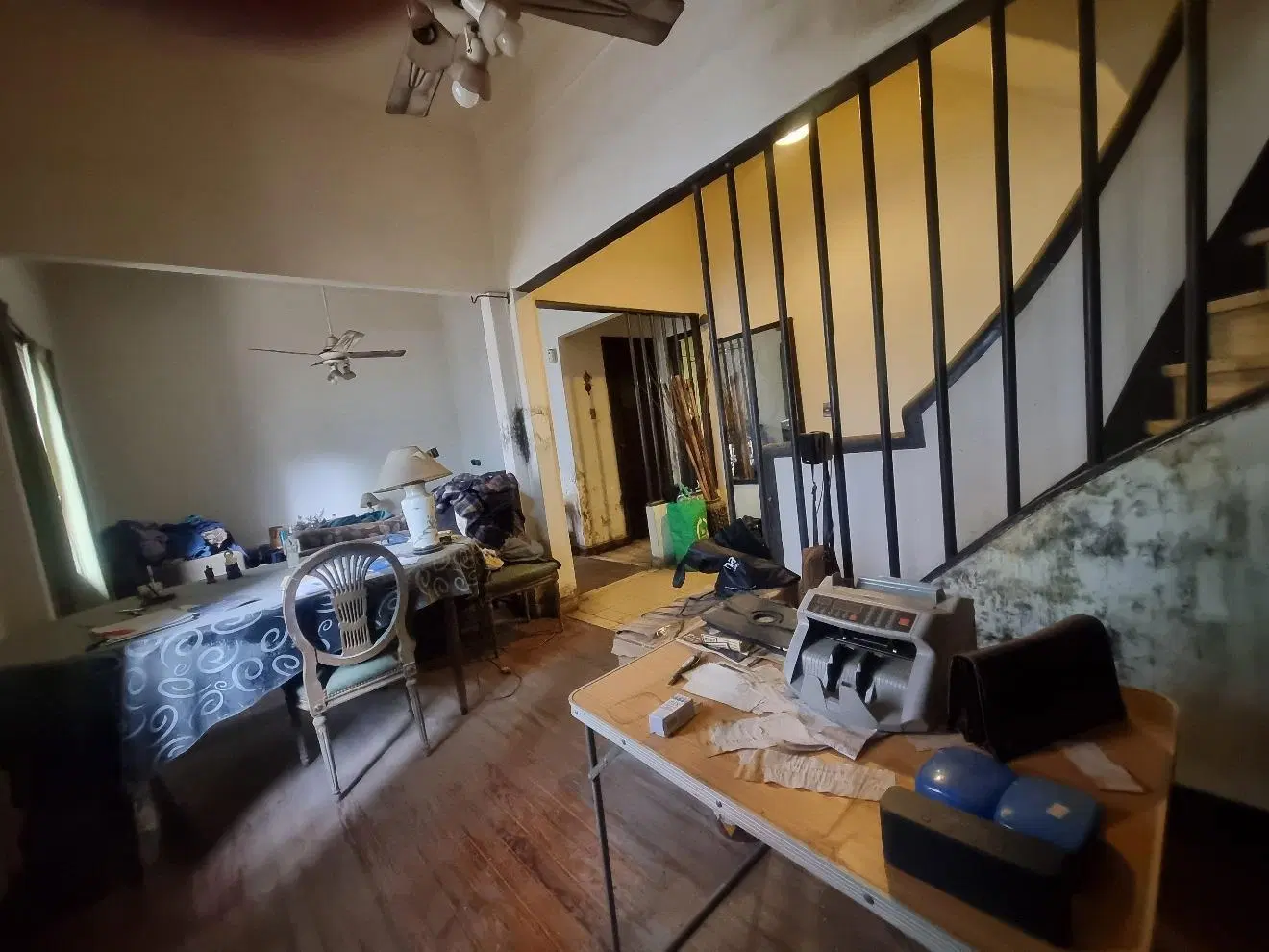 CASA SOBRE LOTE PROPIO IDEAL PARA FLIPPING. 2