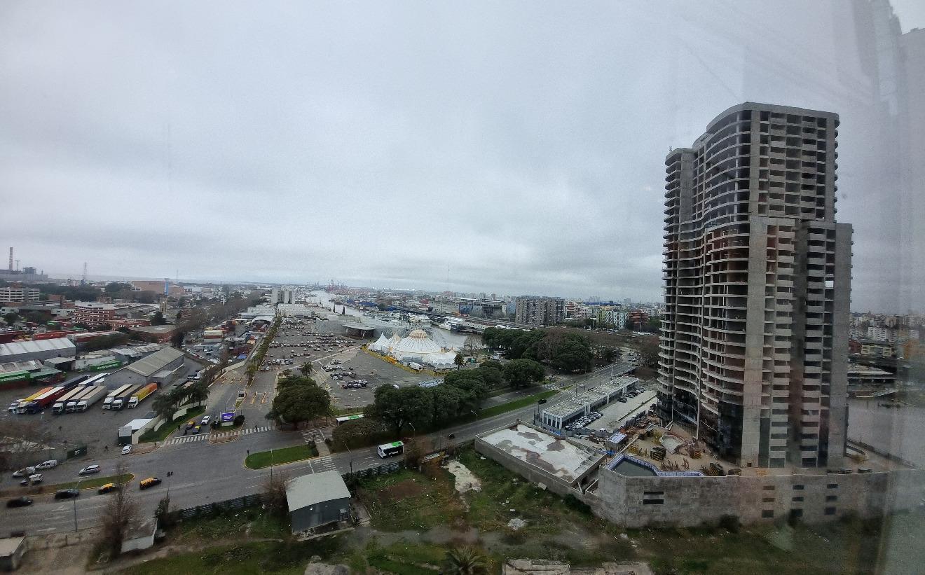 Foto de PUERTO MADERO - CAMILA O ´GORMAN - MONOAMBIENTE DIVISIBLE CON COCHERA Y, imagen 1