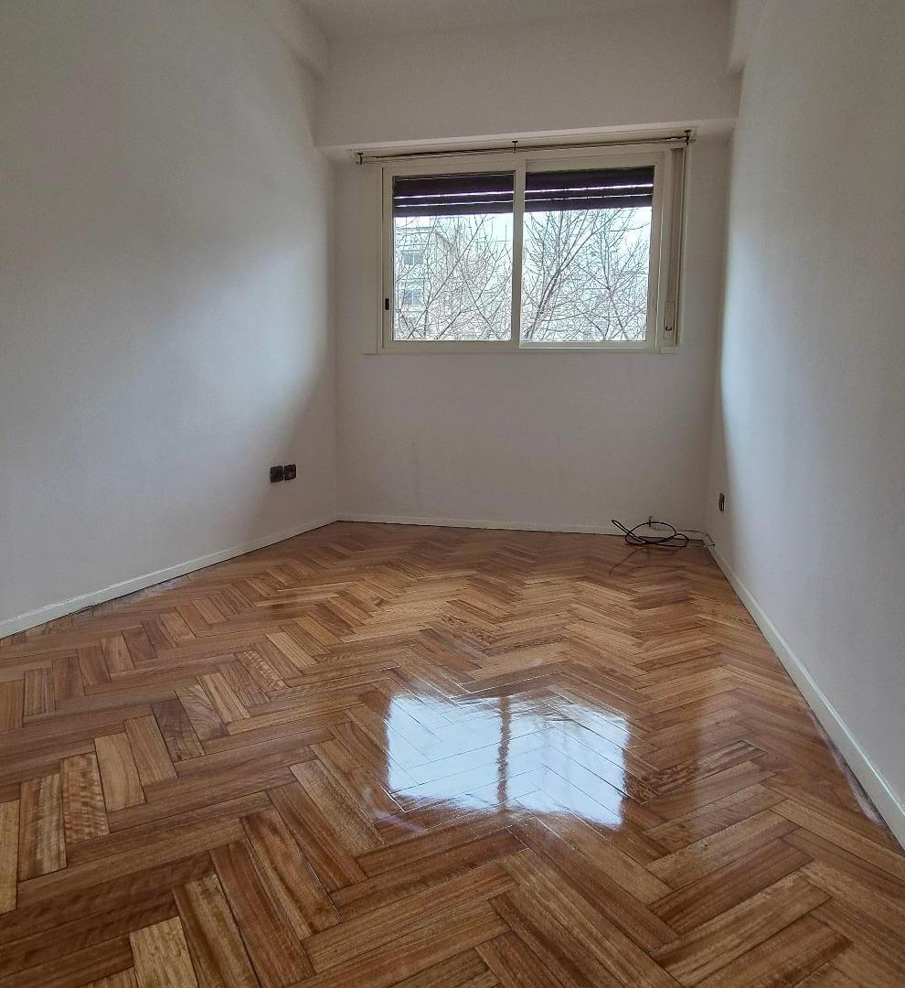 Foto de PALERMO EXCELENTE CUATRO AMBIENTES CON LAVADERO PINTADO Y PLASTIFICADO, imagen 3