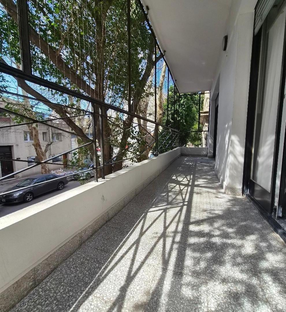 Foto de PH DE TRES O CUATRO AMBIENTES SIN EXPENSAS, imagen 1