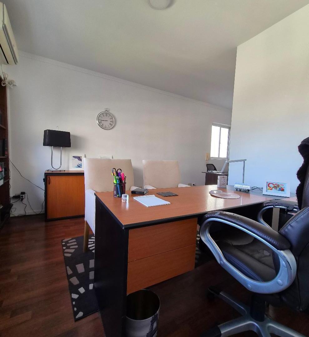 Foto de EXCELENTE OFICINA EN ALQUILER CON O SIN MUEBLES., imagen 1