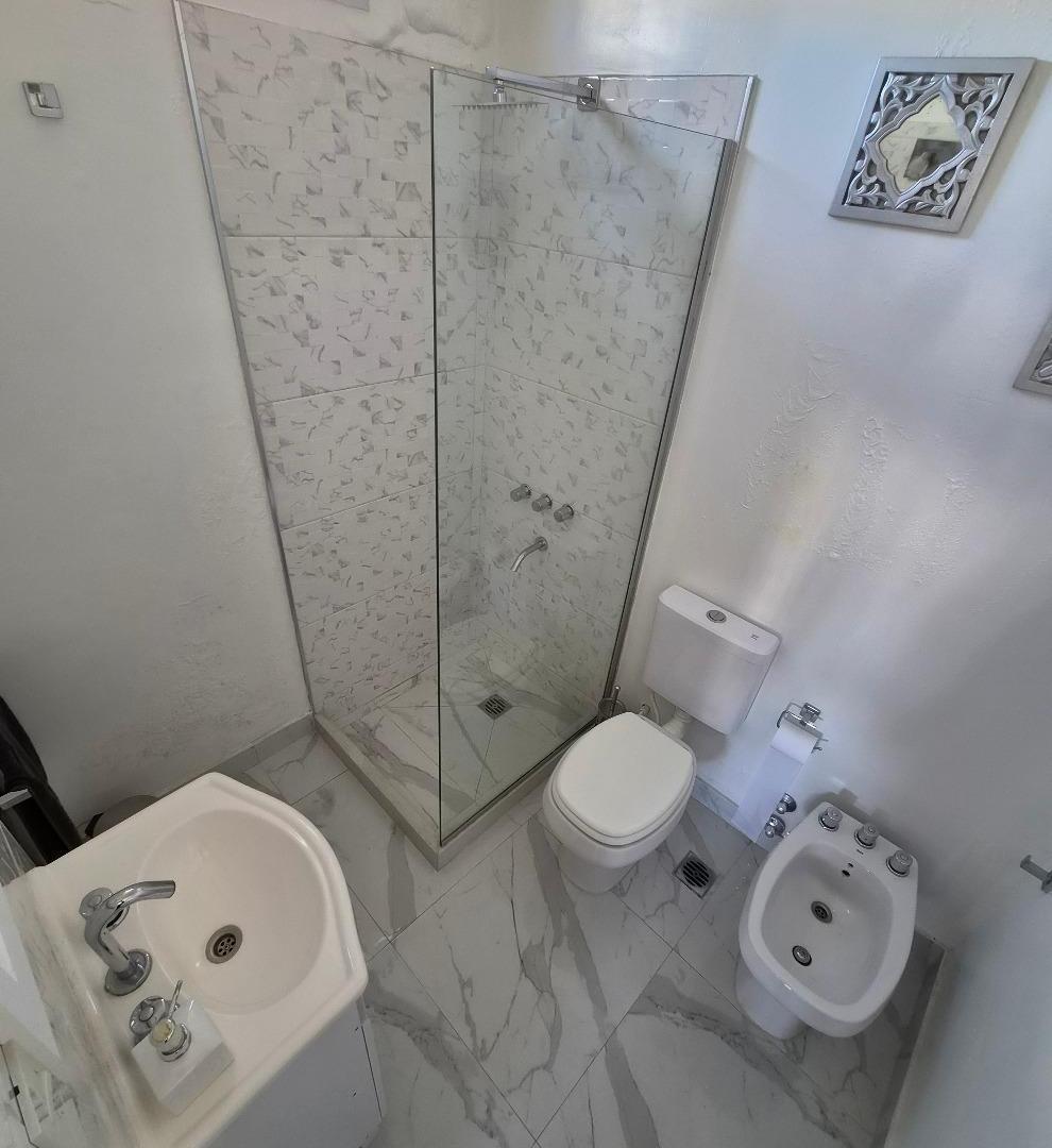 Foto de EXCELENTE OFICINA EN ALQUILER CON O SIN MUEBLES., imagen 5
