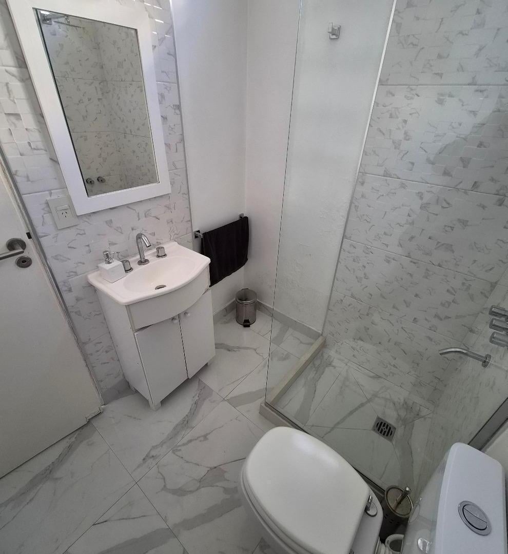 Foto de EXCELENTE OFICINA EN ALQUILER CON O SIN MUEBLES., imagen 4
