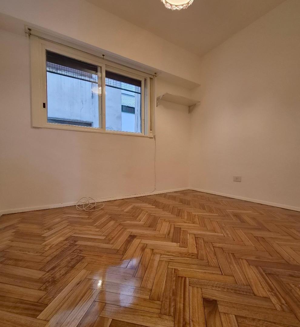 Foto de PALERMO EXCELENTE CUATRO AMBIENTES CON LAVADERO PINTADO Y PLASTIFICADO, imagen 3
