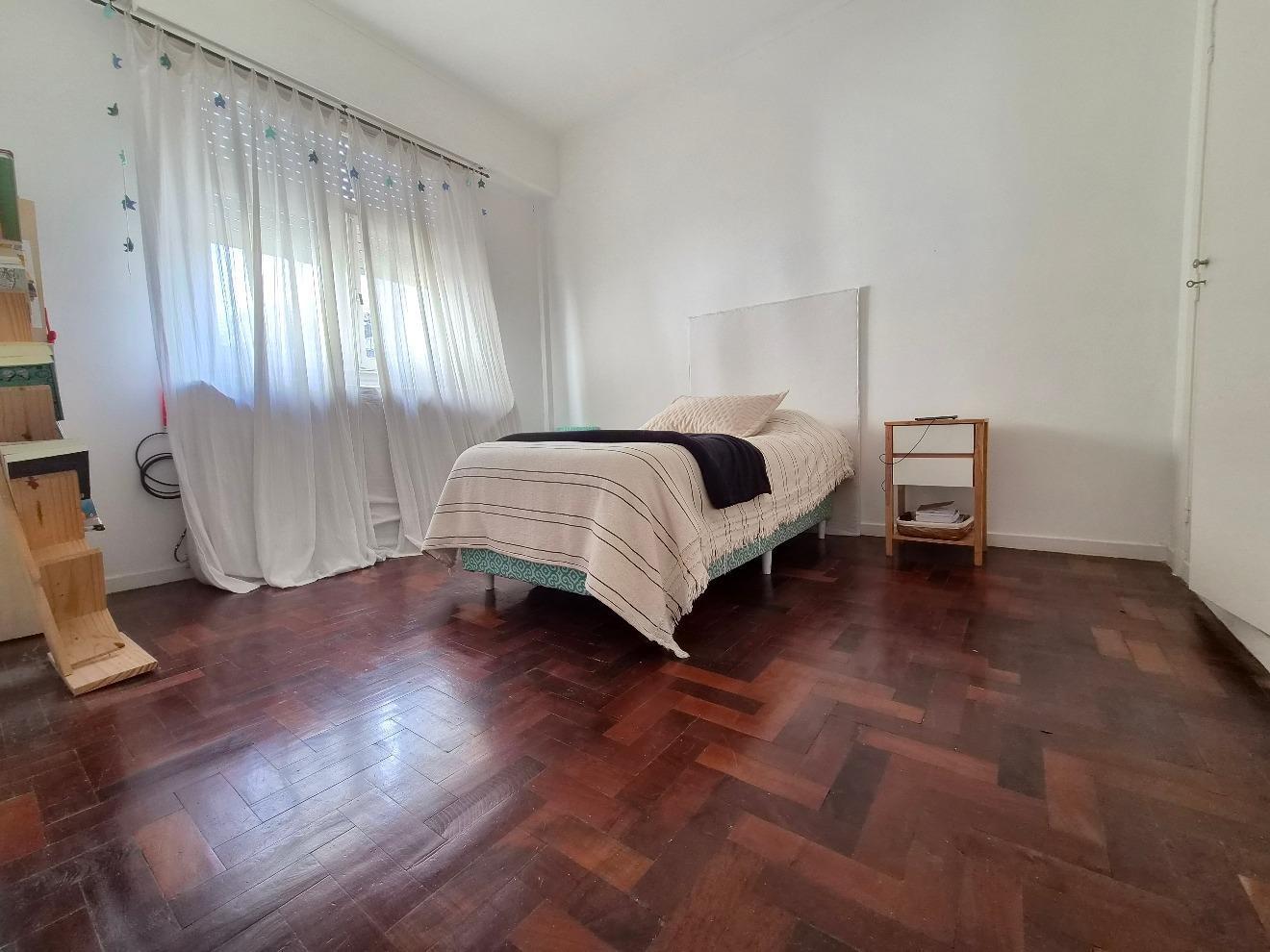 Foto de Excelente tres ambientes en edificio antiguo., imagen 4