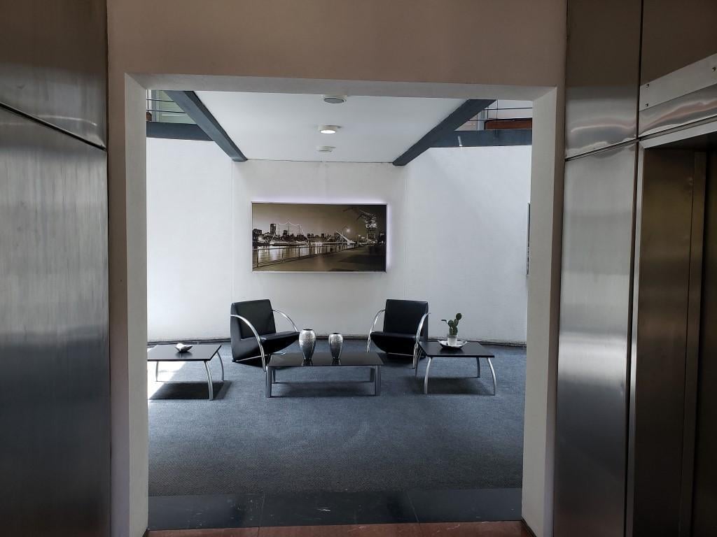 Foto de EXCELENTE OFICINA EN PUERTO MADERO TODO EXTERNO MAS 4 COCHERAS FIJAS, imagen 5