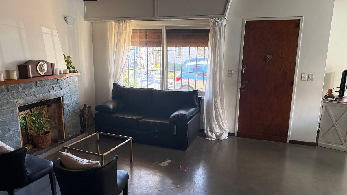 Foto de Casa de 218 m² con 3 habitaciones en venta en Béccar, imagen 2
